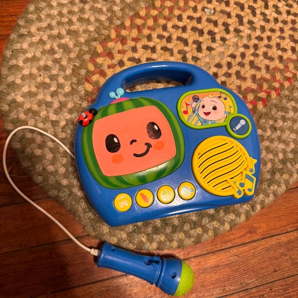 Cocomelon sing and dance musical boom - Picture 1 of 3